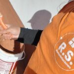 Servicio Profesional de Colocación de Membrana en CABA – Buenos Aires En RS Remodelaciones, ofrecemos un servicio profesional de colocación de membranas en CABA, Buenos Aires, especialmente diseñado para proteger terrazas transitables y techos de viviendas, edificios y comercios. Nuestro objetivo es brindar soluciones duraderas que eviten filtraciones, goteras y problemas de humedad, garantizando la seguridad y confort de tu propiedad. Además, contamos con un equipo altamente capacitado y con amplia experiencia en colocación de membranas y reparación de terrazas transitables, adaptándonos a las necesidades de cada proyecto. Para lograrlo, utilizamos técnicas profesionales que aseguran una correcta aplicación, prolongando la vida útil de la superficie y evitando futuros daños estructurales. Asimismo, evaluamos cada proyecto de manera personalizada, analizando el estado de la terraza o techo para ofrecer la mejor solución según su uso, tamaño y características. Por eso, nuestros trabajos se realizan de manera prolija, cumpliendo los tiempos acordados y garantizando un acabado profesional que protege tu propiedad a largo plazo. En RS Remodelaciones entendemos la importancia de contar con terrazas transitables seguras y bien impermeabilizadas, especialmente en zonas de CABA donde las condiciones climáticas pueden afectar la durabilidad de techos y superficies exteriores. En consecuencia, nos enfocamos en brindar un servicio de colocación de membranas confiable, rápido y eficiente, pensado para cada cliente. Finalmente, si buscás un servicio de colocación de membranas para terrazas transitables en CABA – Buenos Aires, en RS Remodelaciones encontrás experiencia, compromiso y atención personalizada. Contáctanos hoy mismo y asegurá la protección y durabilidad de tus terrazas y techos con un servicio profesional, sin preocuparte por filtraciones ni humedad.